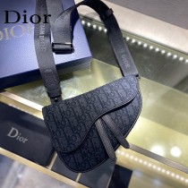 Dior-02  迪奧原版皮新款Dio Saddle Bag 迪20新款老花藍馬鞍包腰包胸包