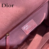 Dior-01  迪奧 Lady Dior 漆皮五格菱格中號戴妃包