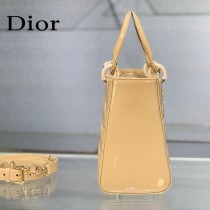 Dior-03  迪奧 Lady Dior 漆皮五格菱格中號戴妃包