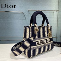Dior-03  迪奧原單五格刺繡戴妃包  通體飾以本季標誌性的Tie