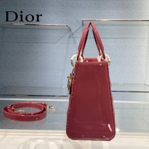 Dior-01  迪奧 Lady Dior 漆皮五格菱格中號戴妃包