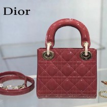 Dior-01  迪奧 Lady Dior 小号漆皮四格菱格戴妃包