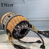 Dior迪奧原單 新款 Dior Wicker 水桶包