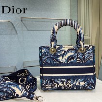 Dior-05  迪奧原單五格刺繡戴妃包  通體飾以本季標誌性的Tie