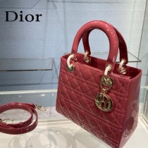 Dior-01  迪奧 Lady Dior 漆皮五格菱格中號戴妃包