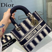 Dior-03  迪奧原單五格刺繡戴妃包  通體飾以本季標誌性的Tie