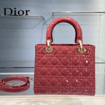 Dior-01  迪奧 Lady Dior 漆皮五格菱格中號戴妃包