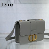 Dior 9203-06  迪奧 30 Montaigne 蒙田包 款式經典