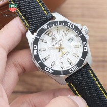 豪雅 Heuer精品男士腕表，銀色錶殼 經典大三針設計