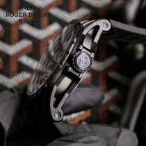 羅傑杜彼 ROGER DUBUIS 豪爵Excalibur 王者系列自動上鏈機芯手表