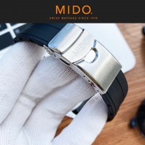 美度 MIDO  領航者系列高級定製全自動機械機芯男士腕表