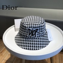 DIOR迪奧  新款雙面漁夫帽