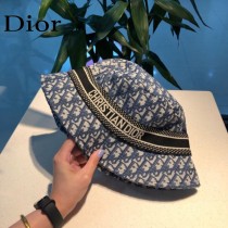 DIOR迪奧 DIOR官網同步新款發布 D家漁夫帽