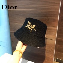 DIOR迪奧  官網同步新款發布 D家漁夫帽