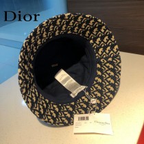 DIOR迪奧  官網同步新款發布 D家漁夫帽