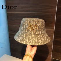 DIOR迪奧  官網同步新款發布 D家漁夫帽