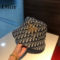 DIOR迪奧  官網同步新款發布 D家漁夫帽