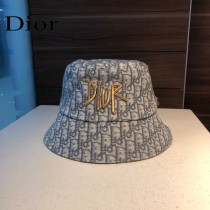 DIOR迪奧  官網同步新款發布 D家漁夫帽