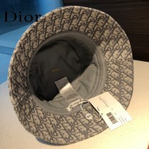 DIOR迪奧  官網同步新款發布 D家漁夫帽