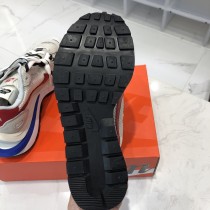 Sacai x NIKE VaporWaffle 3.0 華夫三代潮流走秀運動鞋增高鞋