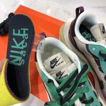 Sacai x NIKE VaporWaffle 3.0 華夫三代潮流走秀運動鞋增高鞋