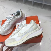 Sacai x NIKE VaporWaffle 3.0 華夫三代潮流走秀運動鞋增高鞋