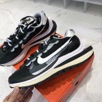 Sacai x NIKE VaporWaffle 3.0 華夫三代潮流走秀運動鞋增高鞋