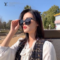 編號：B2019 LV 女士偏光太陽鏡TR90鏡框