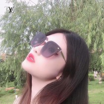 編號：9044 LV 女士偏光太陽鏡TR90鏡框