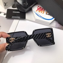 編號：B2039 LV 女士偏光太陽鏡TR90鏡框