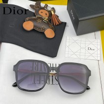 型號：D63810 DIOR 迪奧新款潮流爆 時尚方框偏光太陽鏡