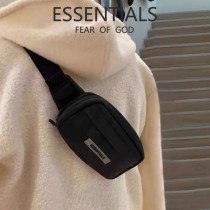 FEAR OF GOD ESSENTIALS腰包，胸包，單肩包，男女潮牌復線斜挎包