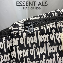 FEAR OF GOD FOG ESSENTIALS 滿印字母彈幕 男女款胸包腰包 情侶高街