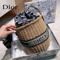 Dior迪奧2021專櫃新款草編包，籃子包