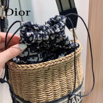 Dior迪奧2021專櫃新款草編包，籃子包