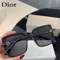 Dior 迪奧新款偏光太陽鏡潮流時尚 女士款百搭瘦臉太陽鏡