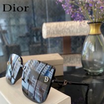 Dior 迪奧新款偏光太陽鏡潮流時尚 女士款百搭瘦臉太陽鏡
