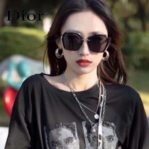 Dior2021新款偏光太陽鏡潮流時尚 女士款百搭瘦臉太陽鏡