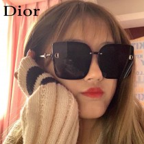 Dior 迪奧新款偏光太陽鏡潮流時尚 女士款百搭瘦臉太陽鏡