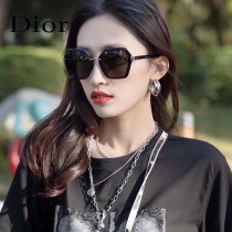 Dior2021新款偏光太陽鏡潮流時尚 女士款百搭瘦臉太陽鏡