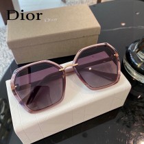 Dior2021新款偏光太陽鏡潮流時尚 女士款百搭瘦臉太陽鏡