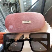 miumiu偏光 新款时尚高雅墨镜女士 太阳镜