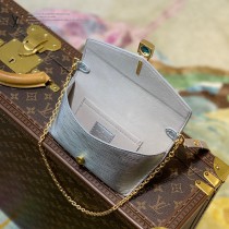 M80819  銀  原單PADLOCK ON STRAP 手袋