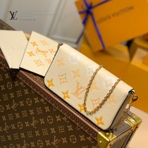 M80498-01  原單 Félicie Pochette 鏈條包三件套 特別款