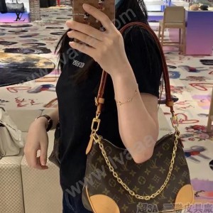 M45832  黃皮 原單 Odeon 小號手袋牛角包