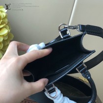 m69575-002   原單PETIT SAC PLAT 手袋