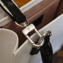m69575-005   原單PETIT SAC PLAT 手袋