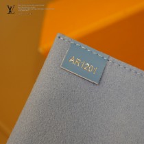 m69575-004   原單PETIT SAC PLAT 手袋