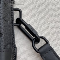 M80549  原單 LV 全皮壓花 SOFT TRUNK WALLET 盒子包