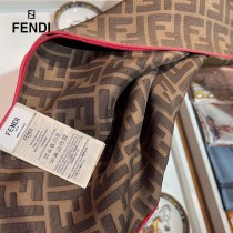 Fendi 字母元素風格斜紋真絲砂洗工藝方巾